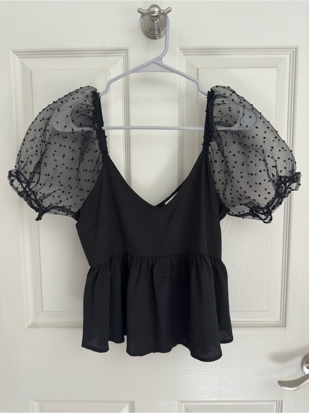 Gianni Bini Black Puff-Sleeve Peplum Blouse